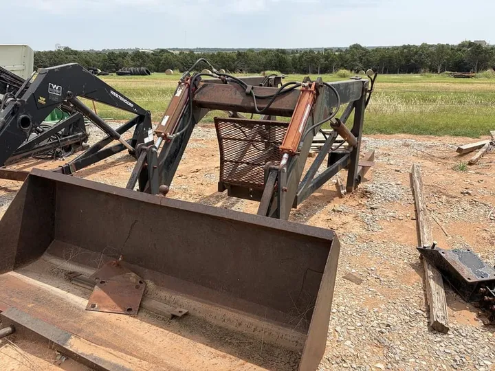 Used Custom Made LOADER, photo 1 of 4