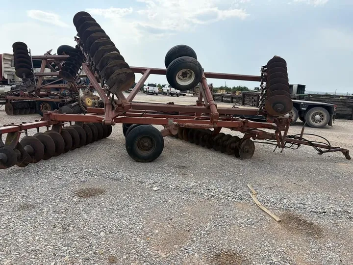 Used Miller 1HFM, photo 1 of 3