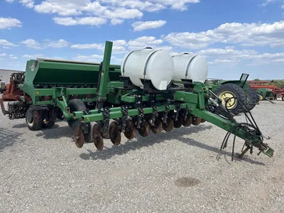 Used 1996 Great Plains 1500, photo 1 of 6