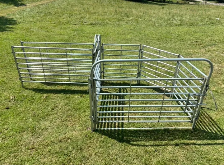 Blevins cattle handling system: 90-degree sweep tub and 10-foot alley with slide gate