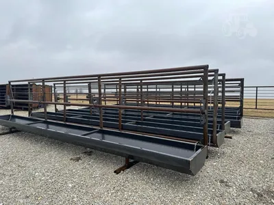New 24' Free Standing Bunk Panels, photo 1 of 5