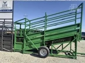 New Synergy Ag Heritage Portable Cattle Loading Chute, photo 1 of 6