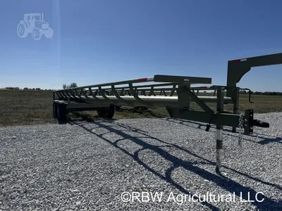 New Synergy Ag Hay Baron 32' Bumper Pull Hay Trailer, photo 1 of 6