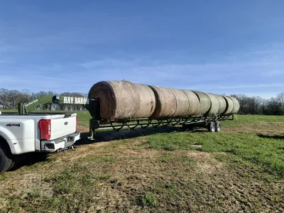 New Synergy Ag Hay Baron 36' Gooseneck Inline Bale Trailer, photo 1 of 6
