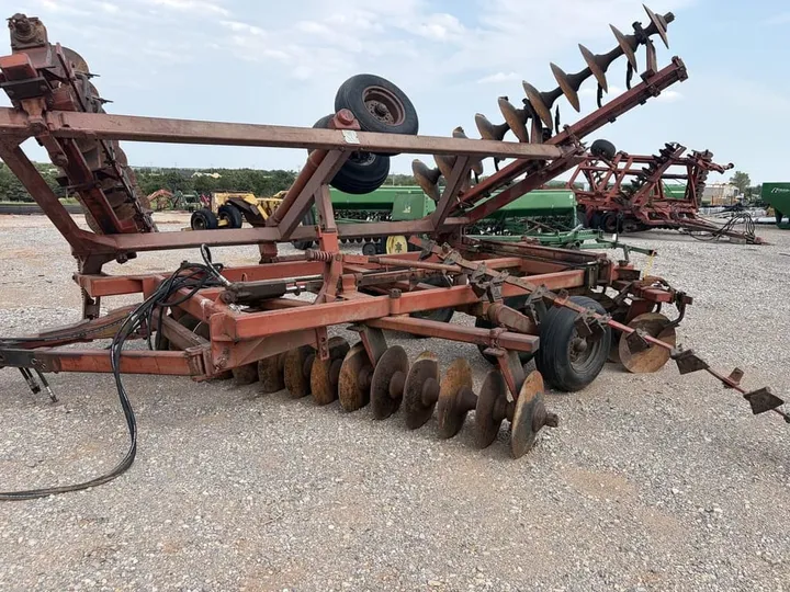 Used Miller 1HFM, photo 2 of 3