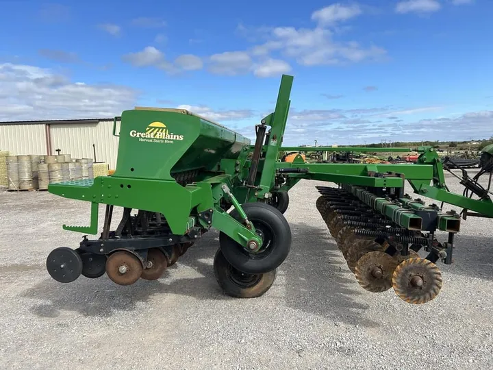 Used 2000 Great Plains 1500, photo 2 of 6