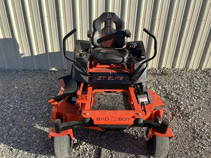 New 2026 Bad Boy ZT ELITE 5400, photo 2 of 6