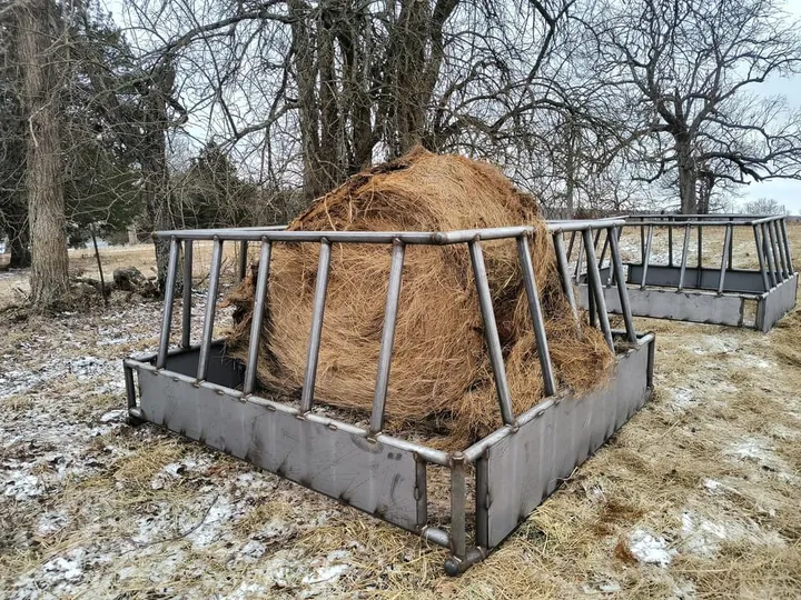 New Heavy-Duty Hay Bale Feeder, photo 2 of 6
