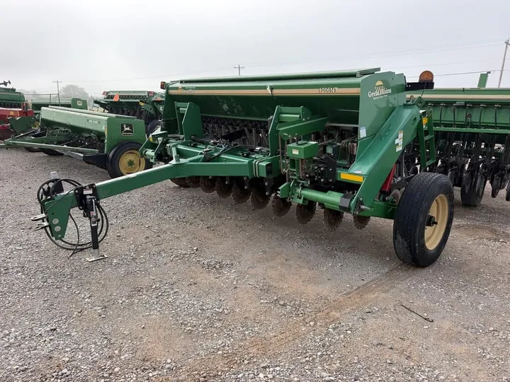 Used 2022 Great Plains 1206NT-1975, photo 3 of 6