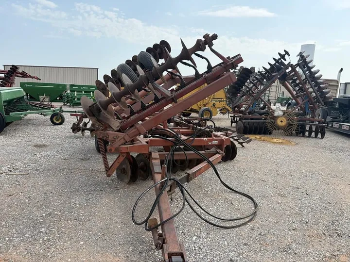 Used Miller 1HFM, photo 3 of 3