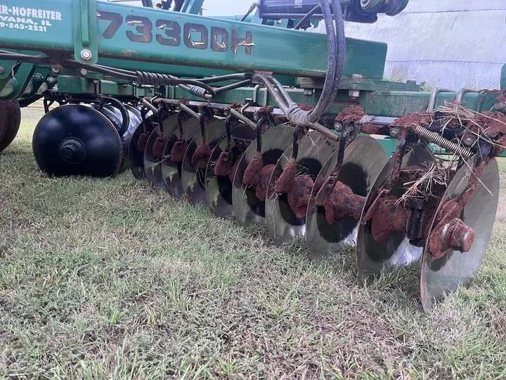 Used 2019 Great Plains 7330DH, photo 3 of 6