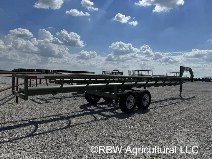 New Synergy Ag Hay Baron 32' Gooseneck Inline Bale Trailer, photo 3 of 6