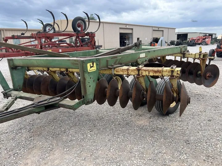 Used 1979 John Deere 340, photo 4 of 6