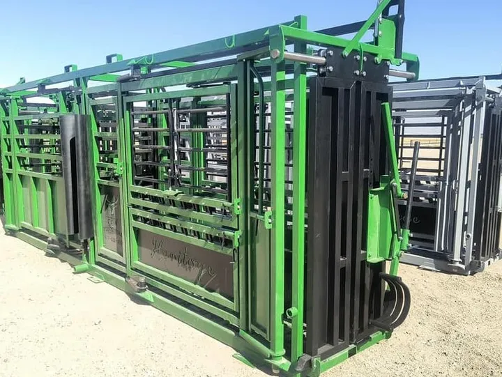 New Synergy Ag Heritage XL Manual Chute with Adjustable Alley (HMXL), photo 5 of 5