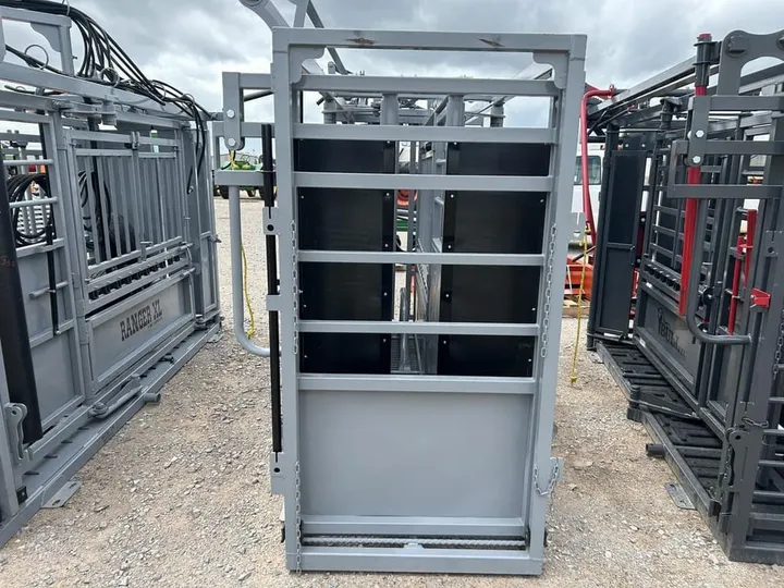 New 2026 R&R Livestock Equipment RANGER XL, photo 6 of 6