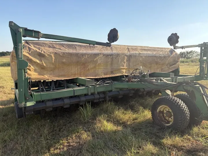 Used 2005 John Deere 1560, photo 6 of 6