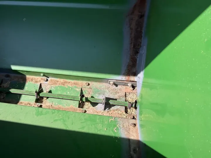 Used 1993 John Deere 450, photo 6 of 6